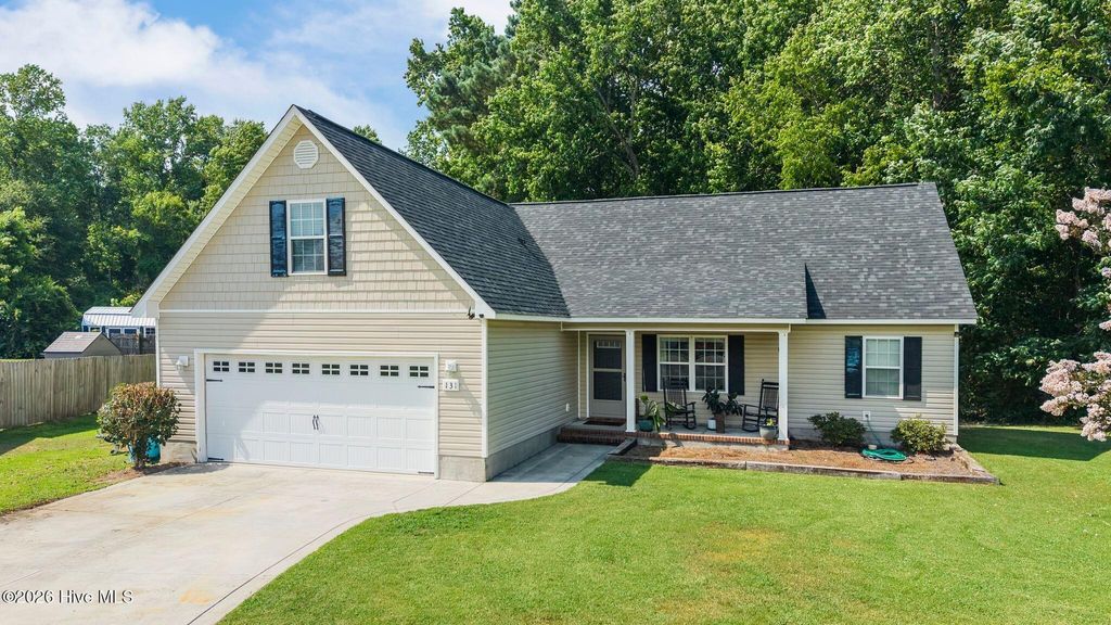 Photo of 131 Woodbury Farm Drive, Jacksonville, NC 28540 (MLS # 100589680)