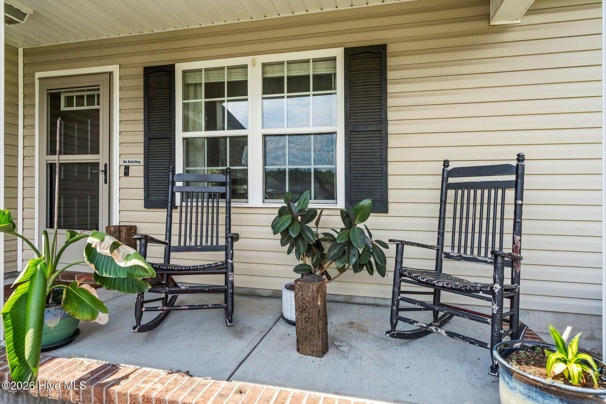 131 Woodbury Farm Drive