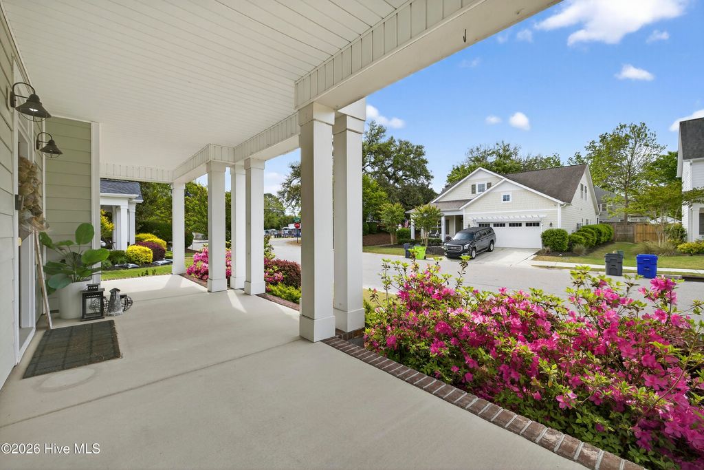 Photo of 363 Hanover Lakes Drive, Wilmington, NC 28401 (MLS # 100562294)