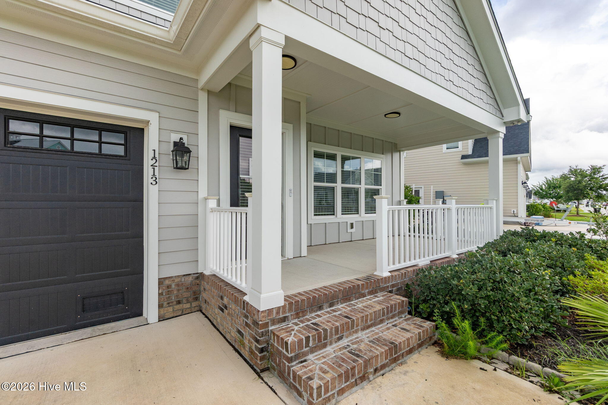1213 Lantern Way