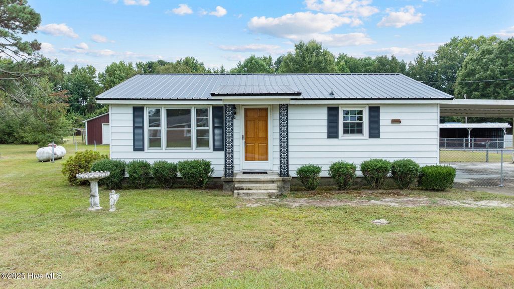 Photo of 1242 Stoney Creek Church Road, Goldsboro, NC 27534 (MLS # 100530890)