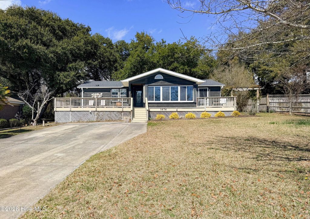 Photo of 1676 Kings Landing Road, Hampstead, NC 28443 (MLS # 100558567)