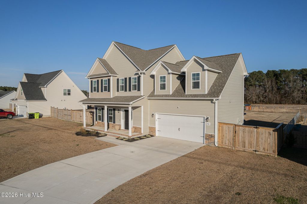 Photo of 1762 Riggs Road, Maysville, NC 28555 (MLS # 100554293)
