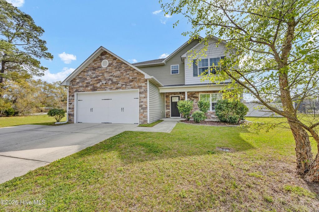 Photo of 246 Fort Charles Drive NW, Supply, NC 28462 (MLS # 100561038)