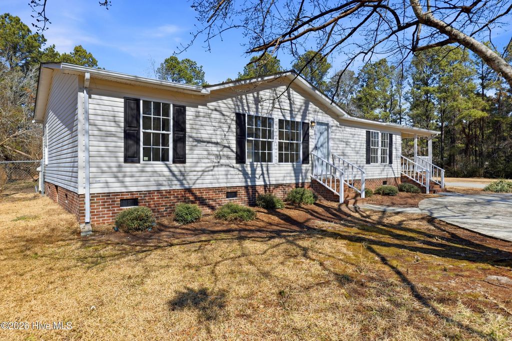 Photo of 15484 Nc Hwy 210, Rocky Point, NC 28457 (MLS # 100556681)