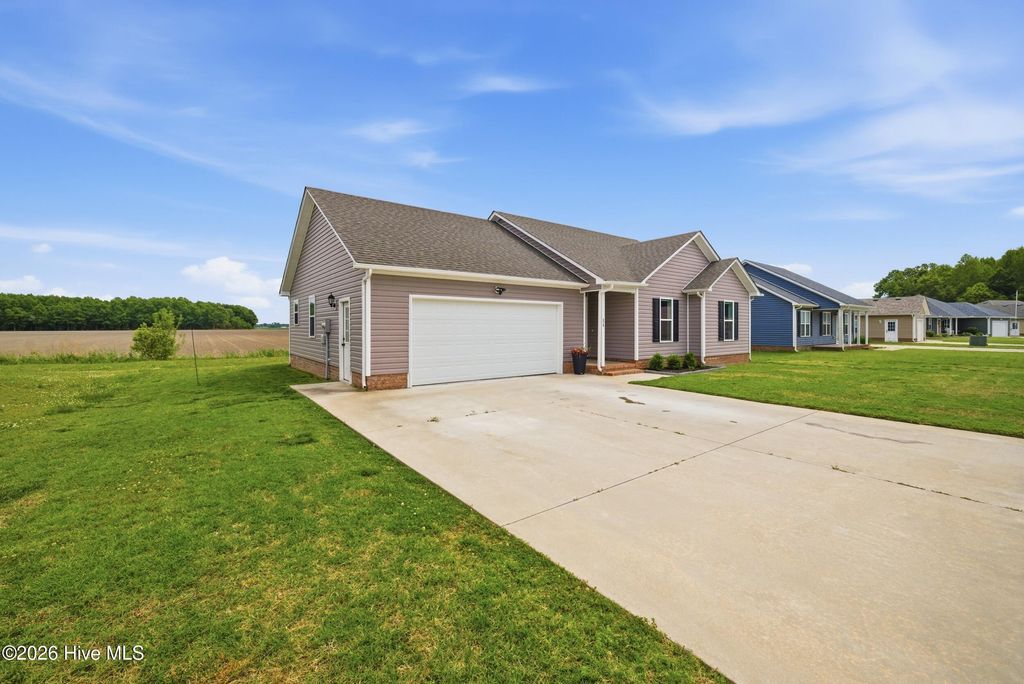 Photo of 210 Nugget Trail, Elizabeth City, NC 27909 (MLS # 100572296)