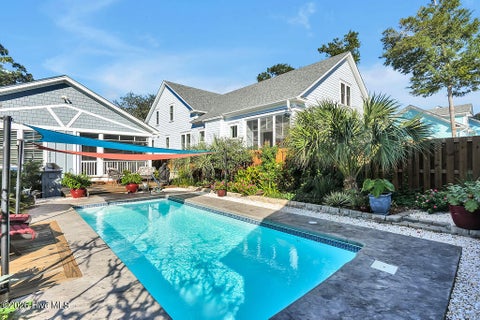 Tiny photo for 506 Quarter Master Drive, Southport, NC 28461 (MLS # 100611322)