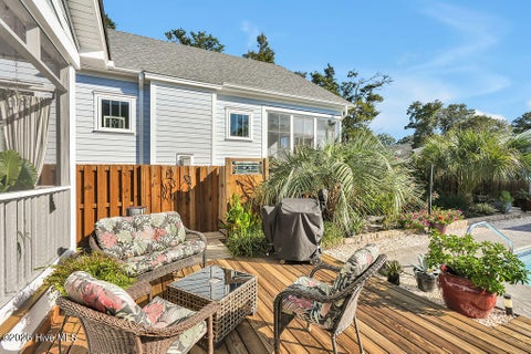 Tiny photo for 506 Quarter Master Drive, Southport, NC 28461 (MLS # 100611322)