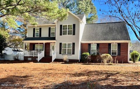 Photo of 101 Oak Hollow Court, Goldsboro, NC 27534 (MLS # 100546358)