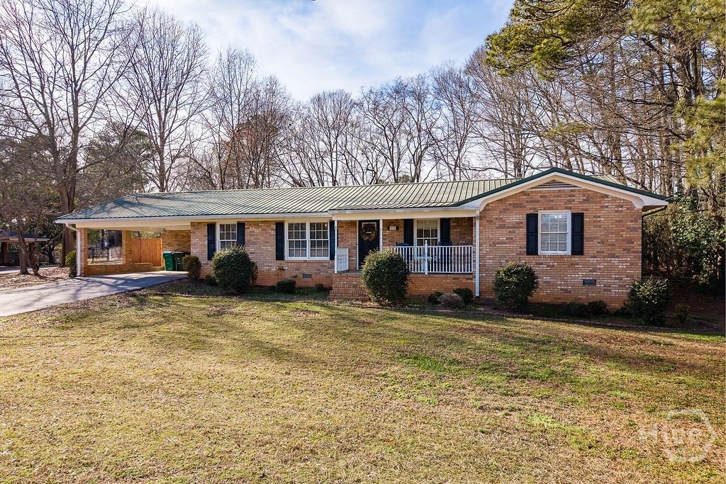 Photo of 73 woodale Street, Hull, GA 30646 (MLS # CL349507)