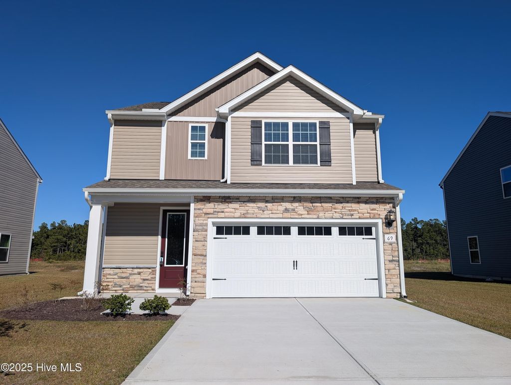 Photo of 69 S Umbrella Palm Drive, Hampstead, NC 28443 (MLS # 100505530)