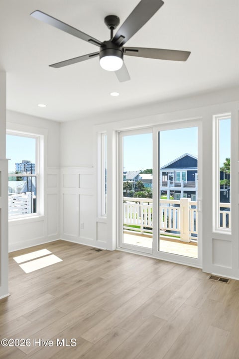 Tiny photo for 502 North Carolina Avenue #2, Wilmington, NC 28401 (MLS # 100605981)