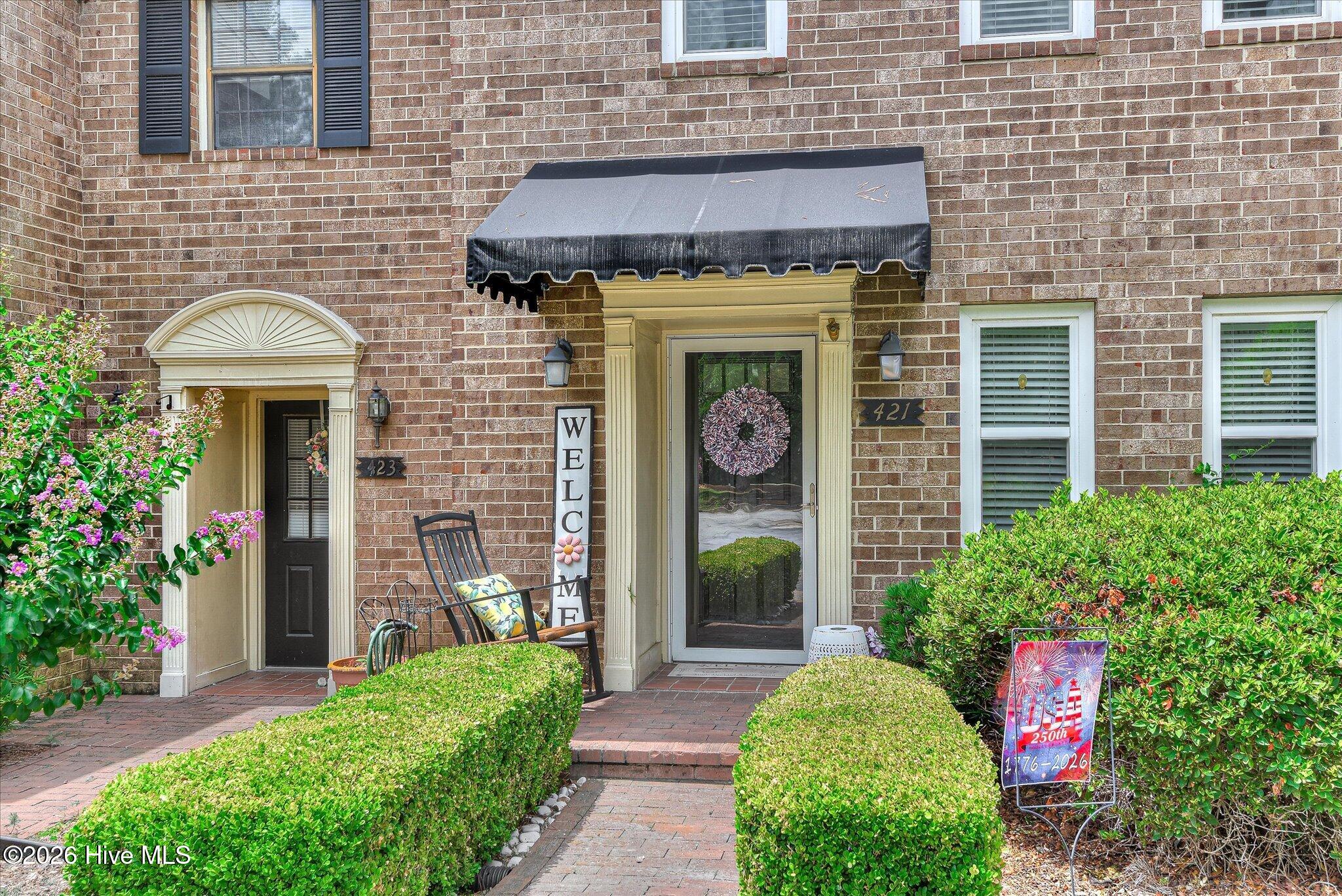 421 Folkstone Court
