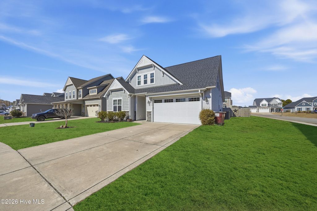 Photo of 1504 Eastbourne Drive, Wilmington, NC 28411 (MLS # 100557354)