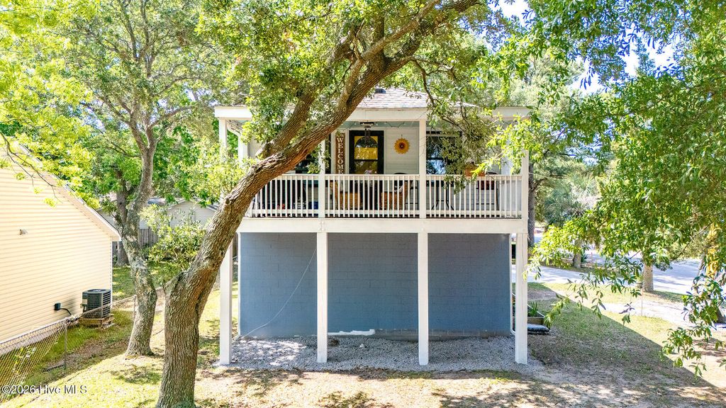 Photo of 2313 Avery Street, Morehead City, NC 28557 (MLS # 100576496)