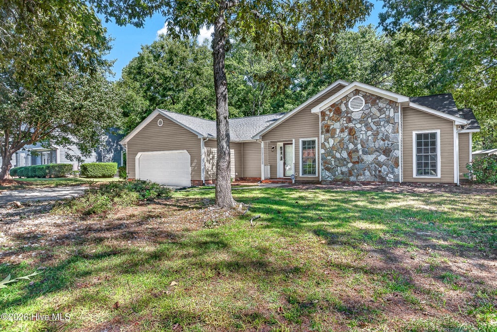 Photo of 439 Candlewood Drive, Jacksonville, NC 28540 (MLS # 100607236)