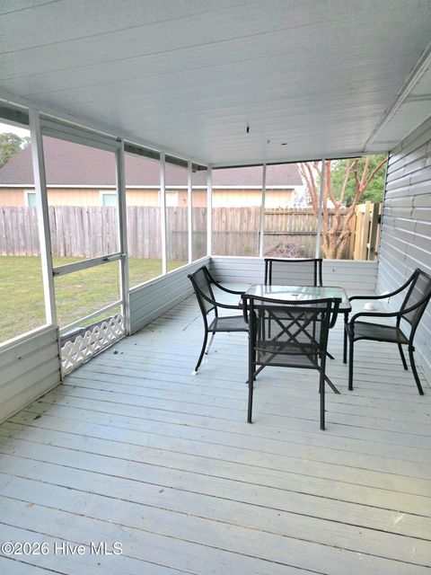 Tiny photo for 507 Fox Run Road, Jacksonville, NC 28546 (MLS # 100590591)