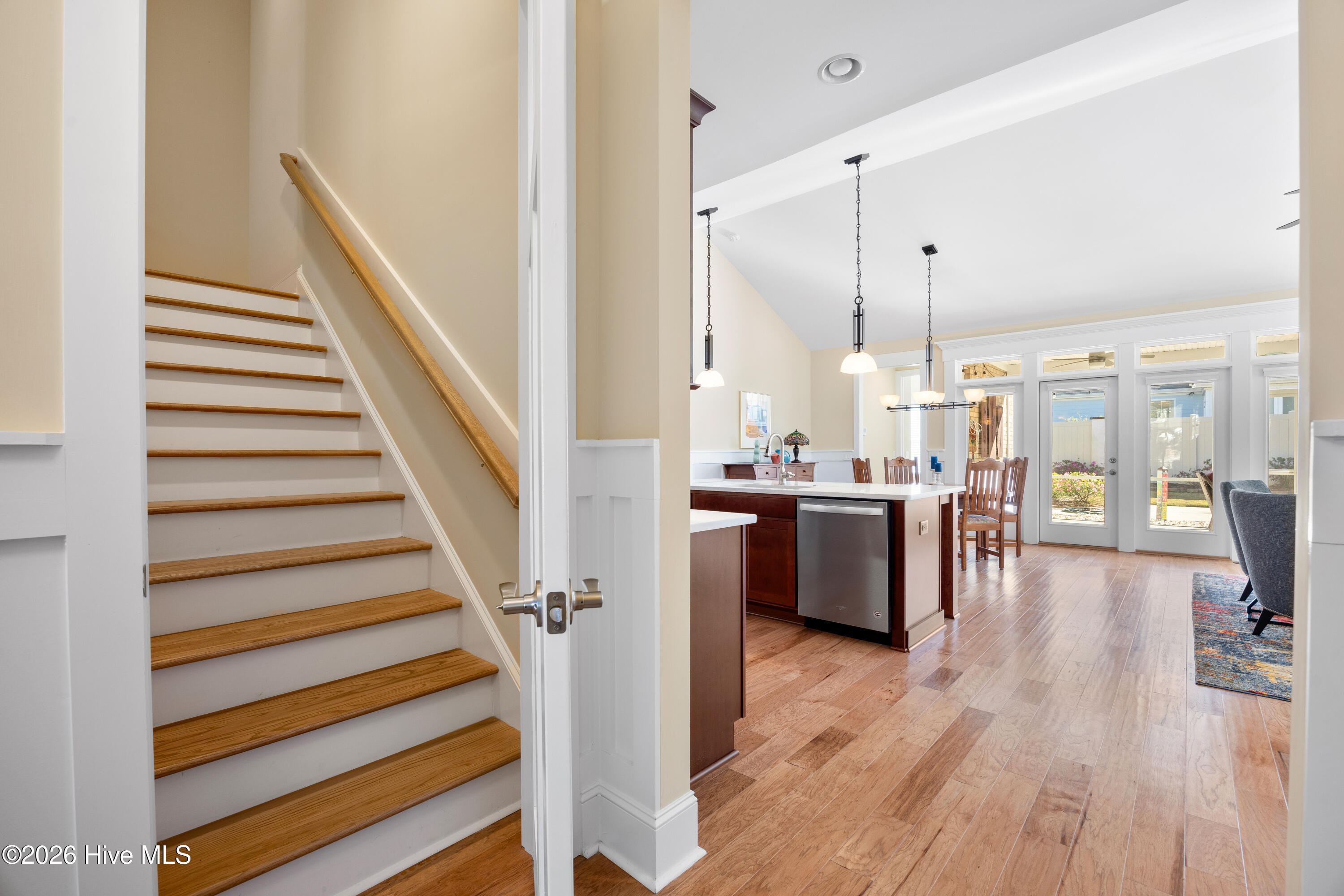 9026 Mango Bay Court NE