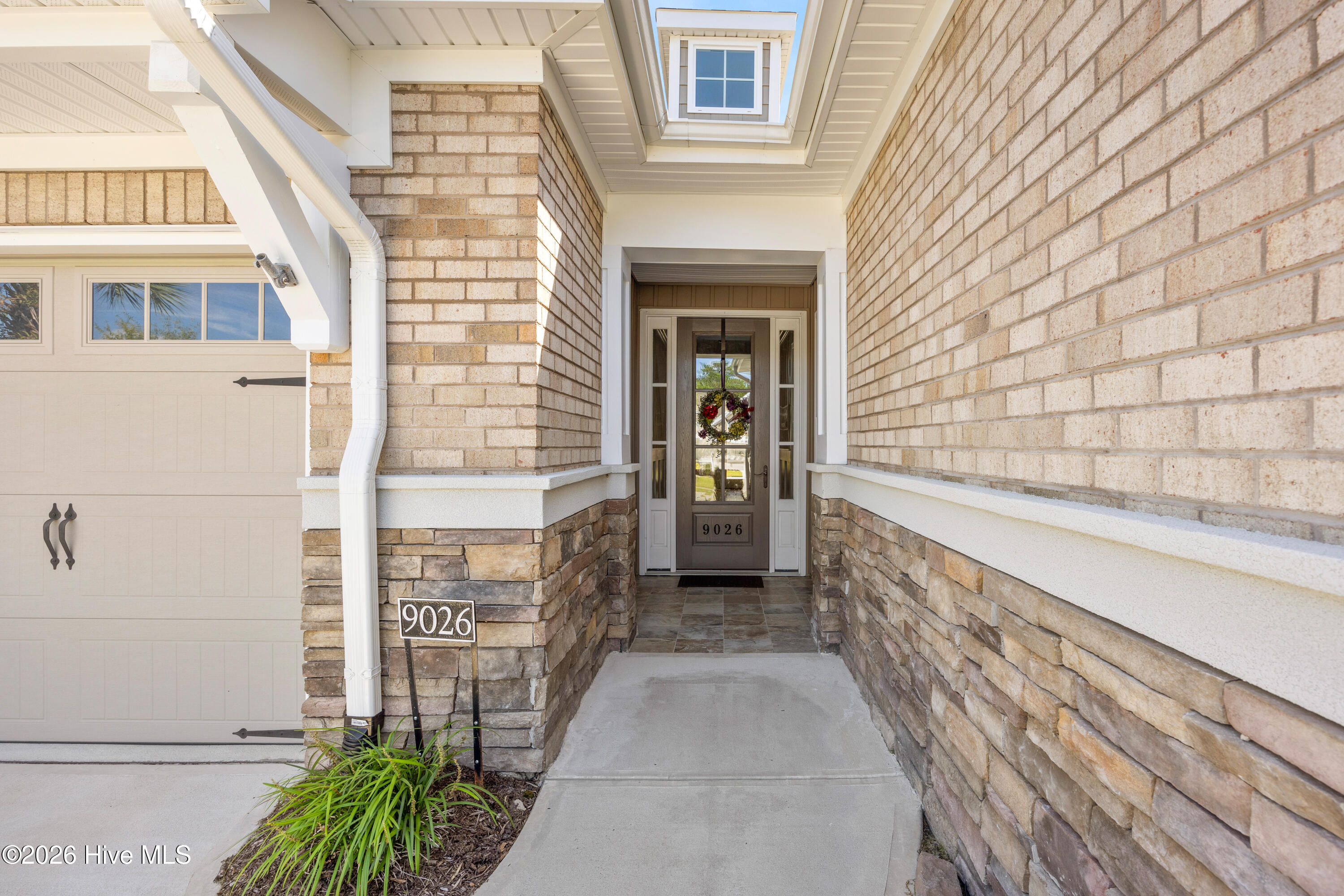 9026 Mango Bay Court NE