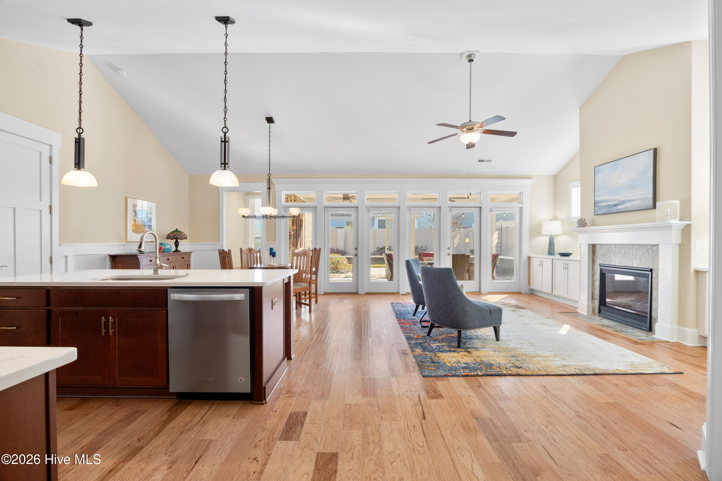 9026 Mango Bay Court NE