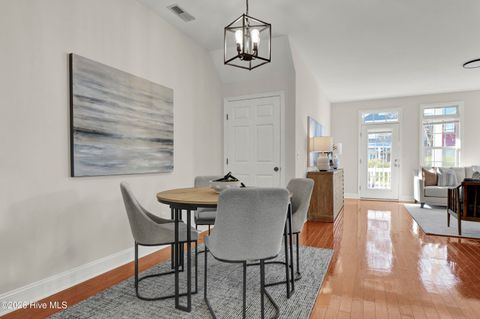 Tiny photo for 405 S 6th Street #3, Wilmington, NC 28401 (MLS # 100548827)