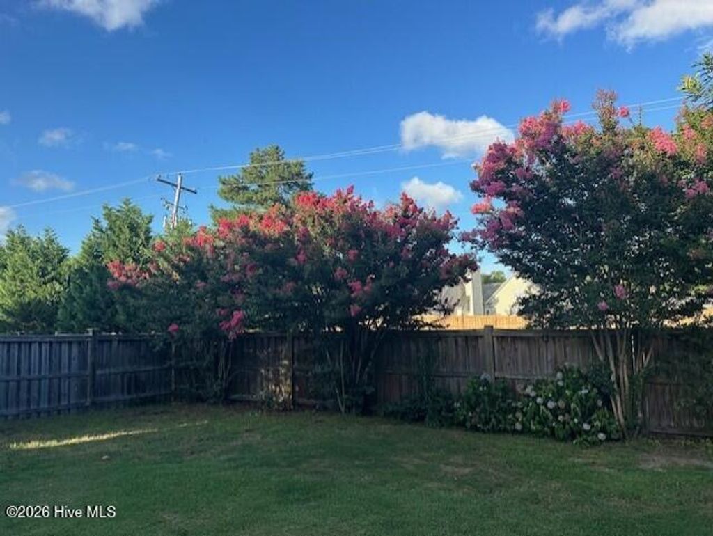 Photo of 3813 Willowick Park Drive, Wilmington, NC 28409 (MLS # 100566118)