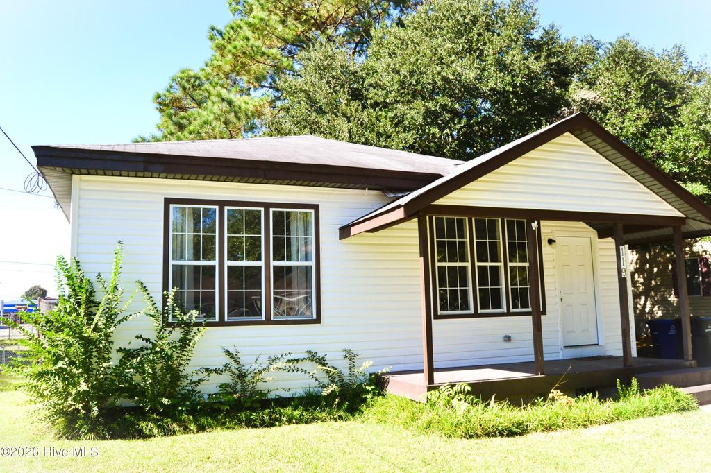 Photo of 119 Preston Road, Jacksonville, NC 28540 (MLS # 100551517)