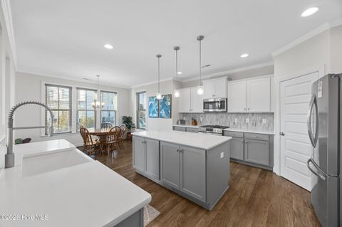 Tiny photo for 812 W Craftsman Way, Hampstead, NC 28443 (MLS # 100560002)