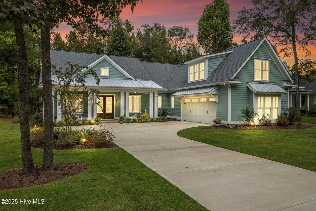 Photo of 157 Kerr Landing Drive, Castle Hayne, NC 28429 (MLS # 100535094)