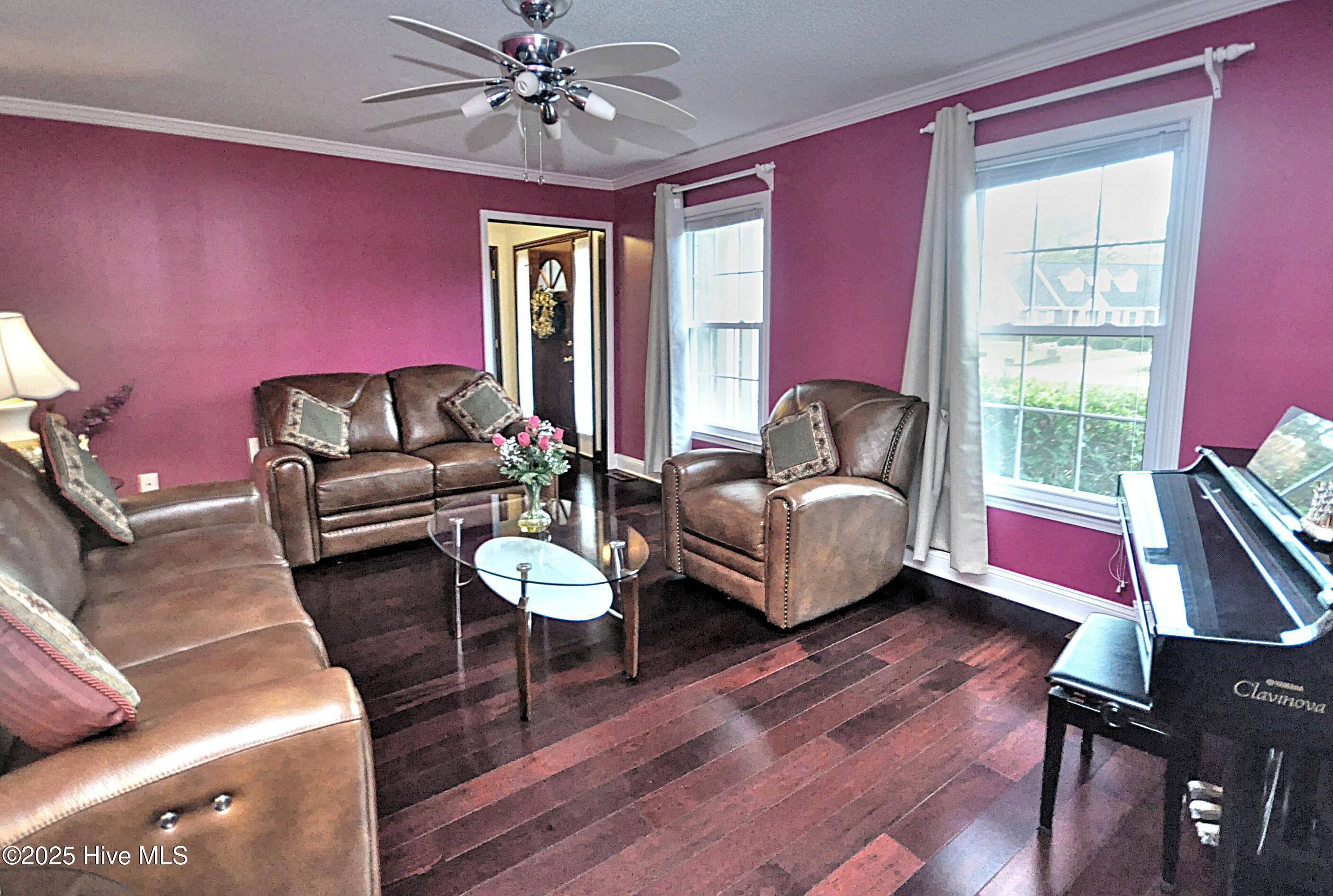 10 Queens Grant Circle SW