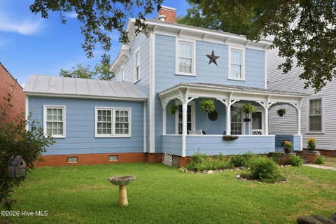 Tiny photo for 122 E 2nd Street, Washington, NC 27889 (MLS # 100590971)