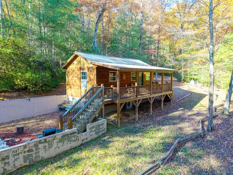 Homes For Sale - 700 Dickey Road<br/> Murphy, NC 28906