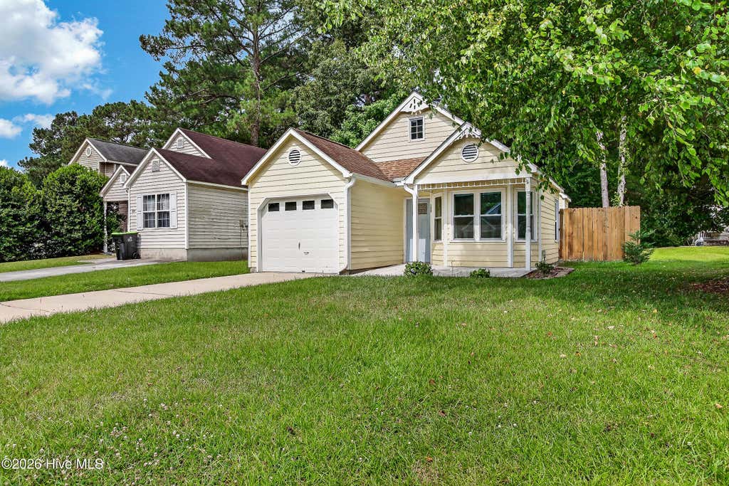 Photo of 123 Basswood Court, Jacksonville, NC 28546 (MLS # 100580891)