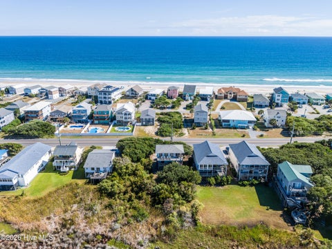 Tiny photo for 1143 S Topsail Drive, Surf City, NC 28445 (MLS # 100608510)