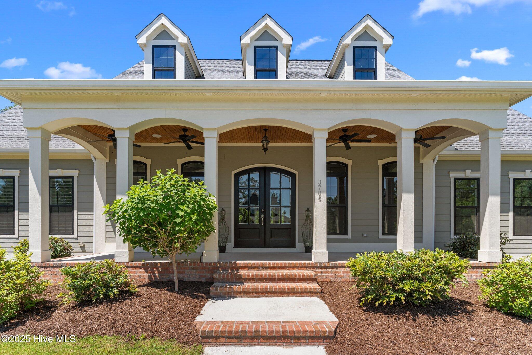 3706 Friendly Orange Court NE