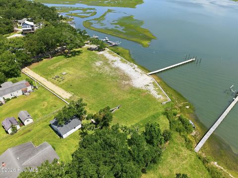 Vacant Land For Sale - 184 Lennoxville Point Road<br/> Beaufort, NC 28516