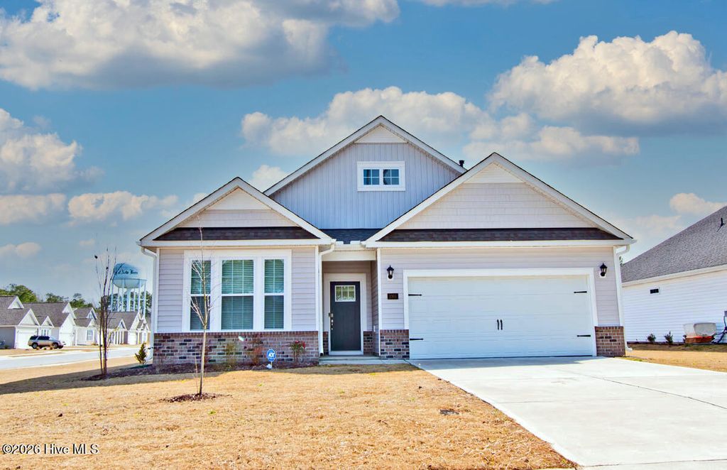 Photo of 1001 Alizarin Lane, New Bern, NC 28562 (MLS # 100557999)