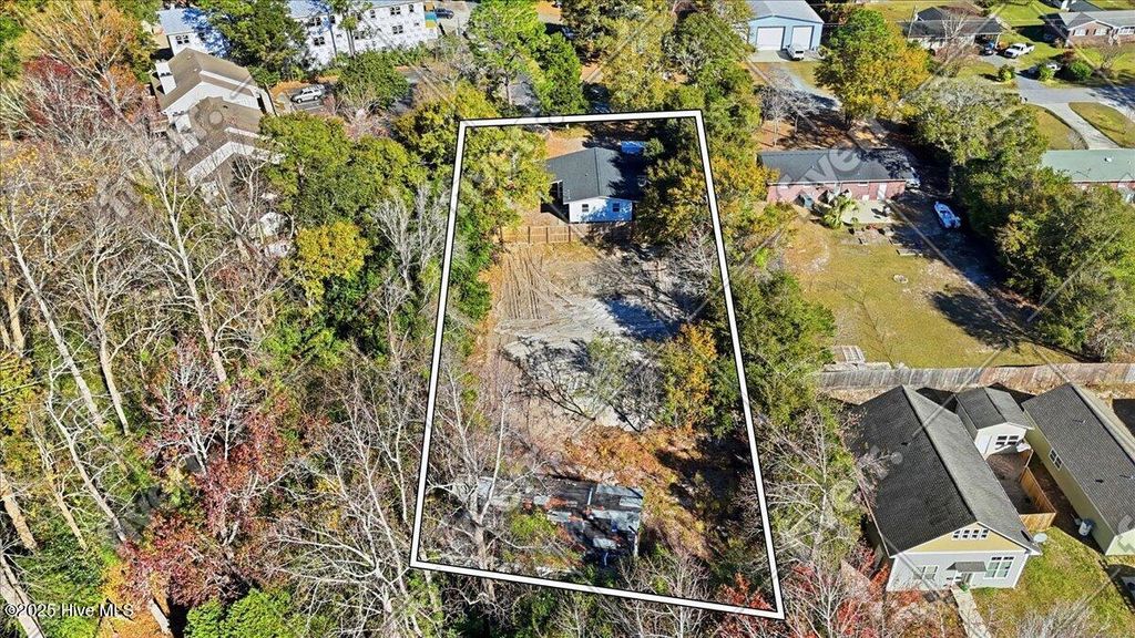 Photo of 5302 Autumn Drive, Wilmington, NC 28409 (MLS # 100545408)