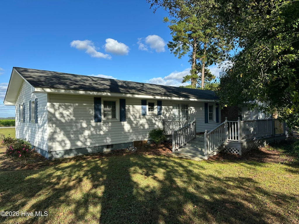 Photo of 10630 N Nc 92 Highway E, Bath, NC 27808 (MLS # 100611343)