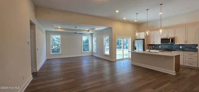 106 Admirals View Drive, photo 5 of 45