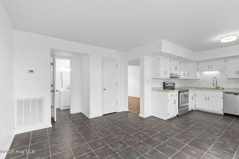 Tiny photo for 108 Villa Drive, Jacksonville, NC 28546 (MLS # 100544818)