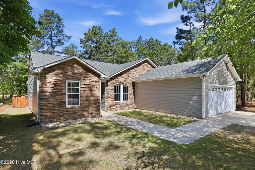 Photo of 750 Thrush Drive, Vass, NC 28394 (MLS # 100575373)
