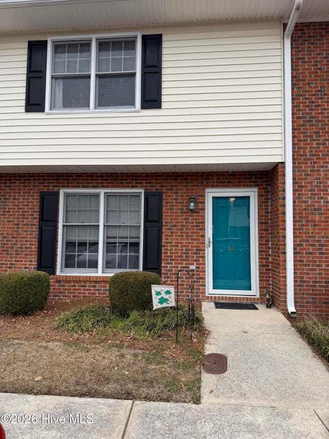 Townhouse For Sale - 2700 Thackery Road #33<br/> Pitt County, Greenville, NC 27858