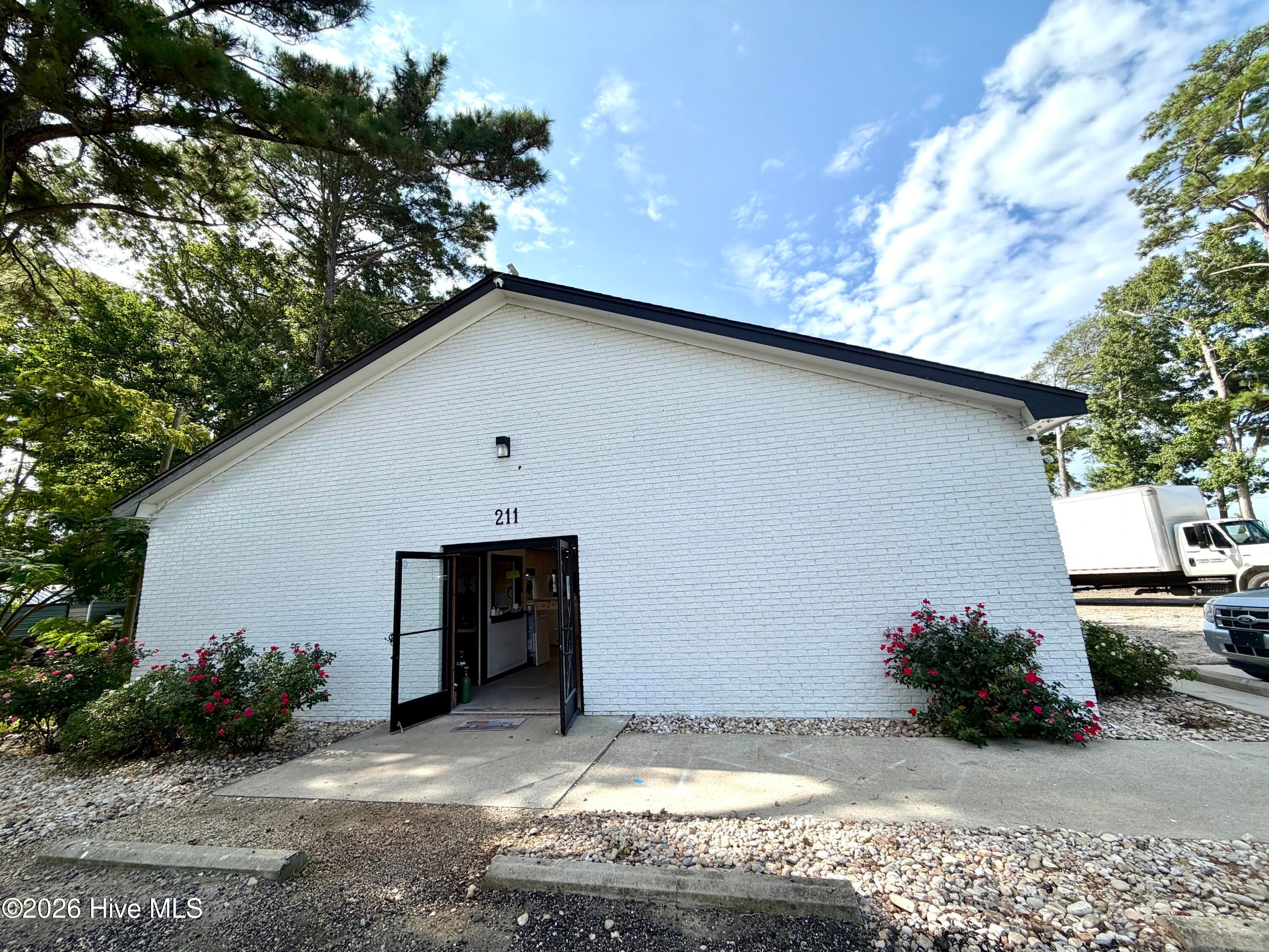 211 Shortcut Road