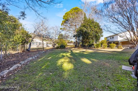 Tiny photo for 603 Oakwood Avenue, Jacksonville, NC 28546 (MLS # 100546474)