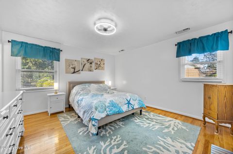 Tiny photo for 603 Oakwood Avenue, Jacksonville, NC 28546 (MLS # 100546474)