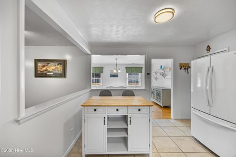 Tiny photo for 603 Oakwood Avenue, Jacksonville, NC 28546 (MLS # 100546474)