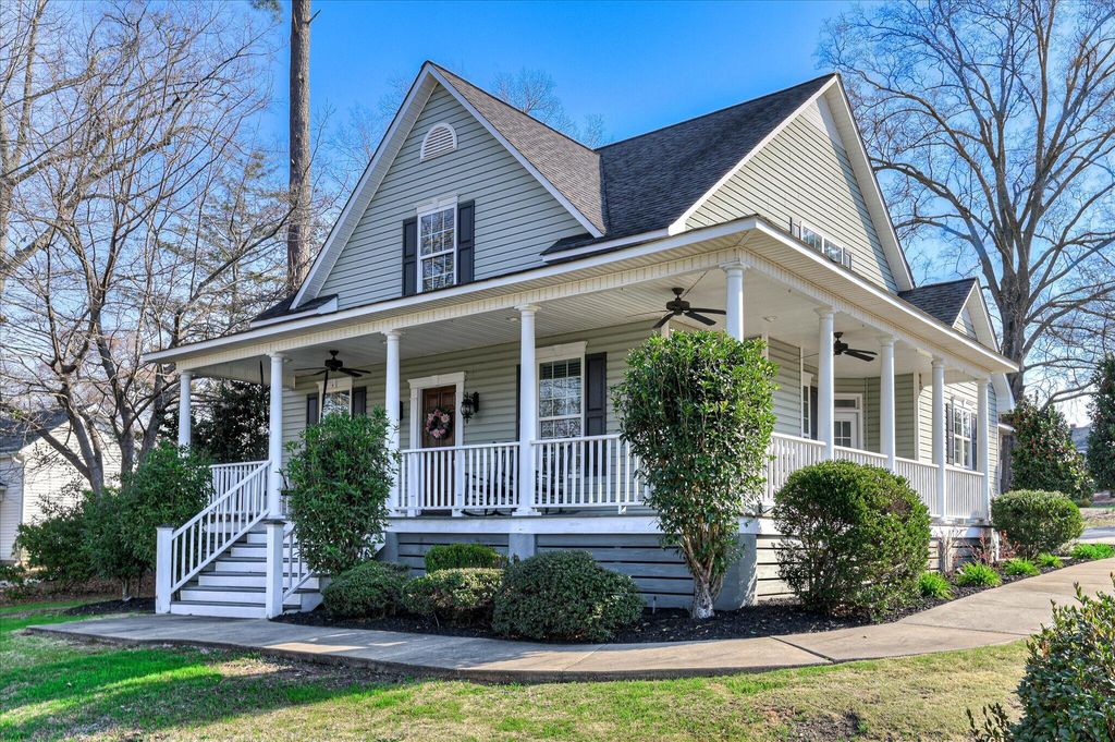 Photo of 111 Humphrey Street, Lincolnton, GA 30817 (MLS # 552888)