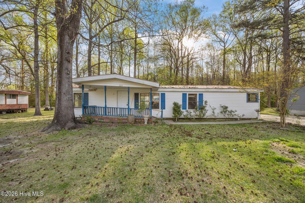Photo of 2211 Beechnut Drive, Kinston, NC 28504 (MLS # 100563209)