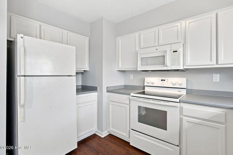 Tiny photo for 4187 Spirea Drive, Wilmington, NC 28403 (MLS # 100595114)